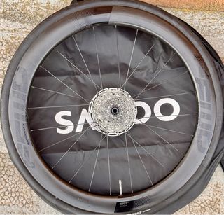 Ruedas FFWD RYOT 55 Carbono