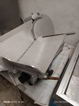 Cortafiambres profesional