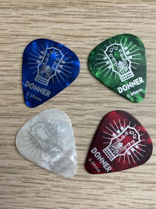 4 púas guitarra Donner 0.96mm