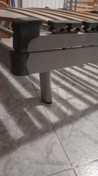 Cama articulada como nueva