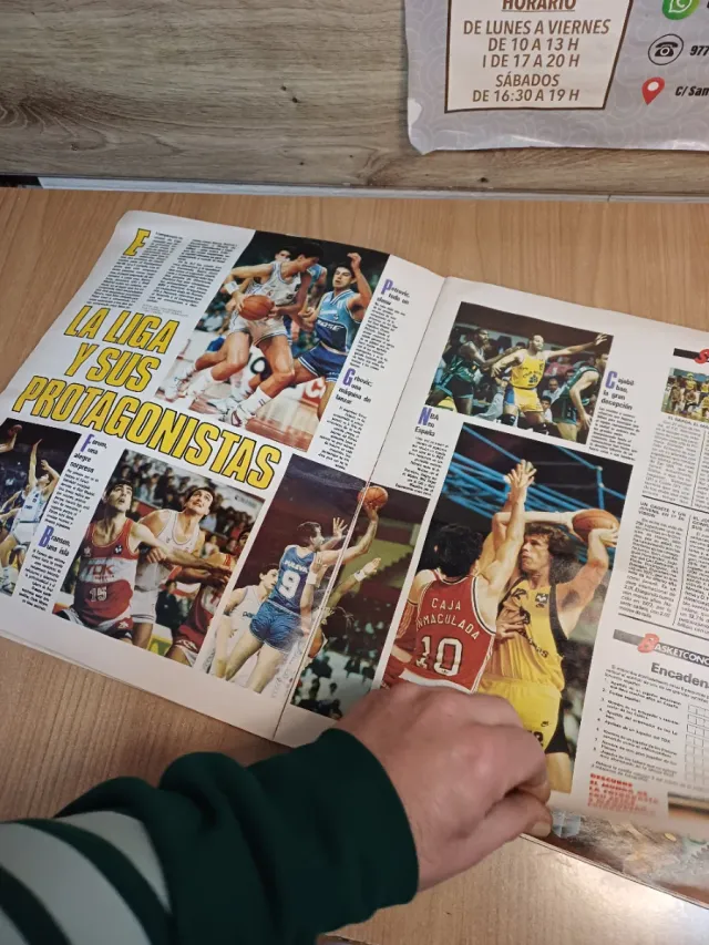 Lote 3 Revistas Super Basket, 1988,1989