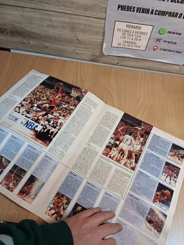 Lote 3 Revistas Super Basket, 1988,1989
