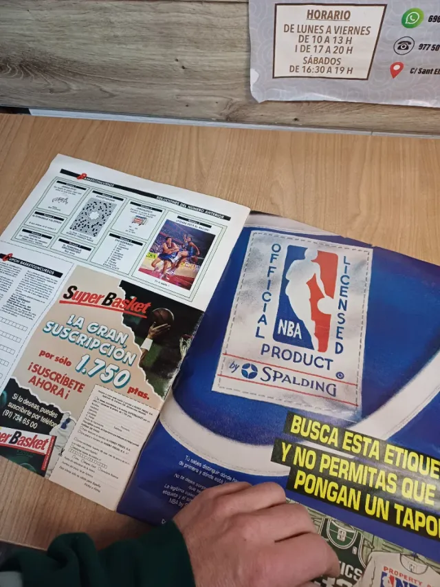 Lote 3 Revistas Super Basket, 1988,1989