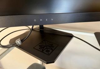 Monitor Gaming HP OMEN 25 - 144Hz y 1ms