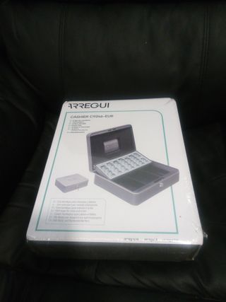 Caja Fuerte Metálica con Llaves,