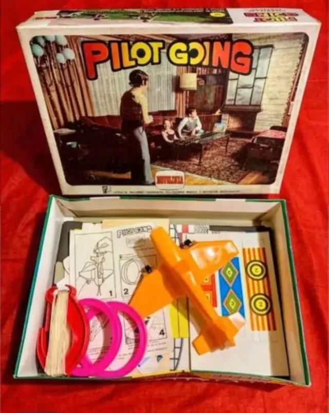 JUEGO VINTAGE "PILOT GOING (NOVOLINEA-AÑOS 70)".