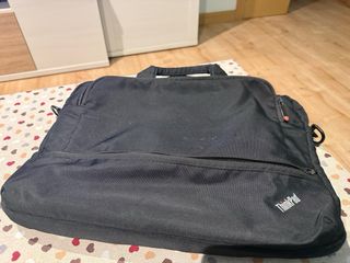 Maletín portátil negro