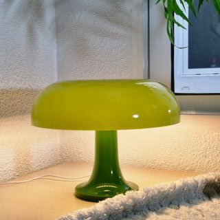 Lámpara de mesa vintage verde