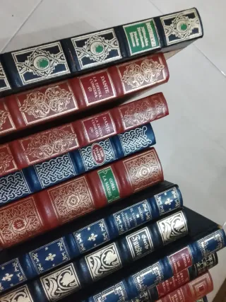 Tomos de gran colección de la literatura universal