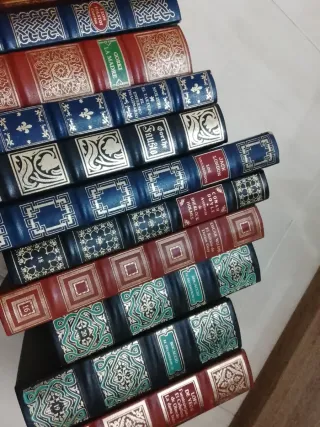 Tomos de gran colección de la literatura universal