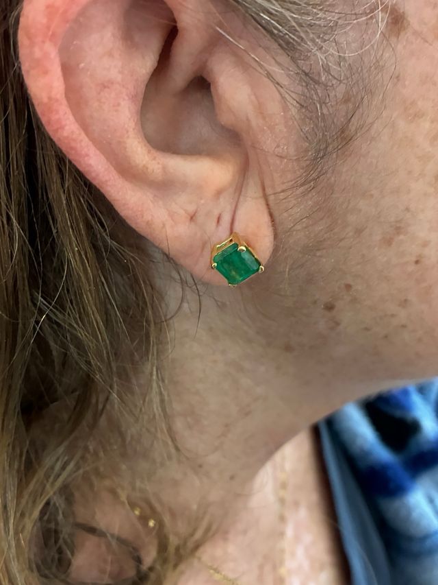 Anillo y pendientes esmeraldas 7.35 Ct