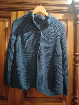 Rebeca abrigo azul nuevo