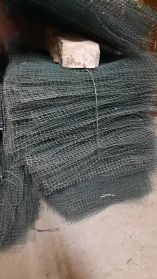 Malla metálica para proteger árboles