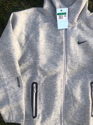 Conjunto Nike NOCTA Gris