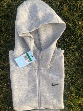 Conjunto Nike NOCTA Gris