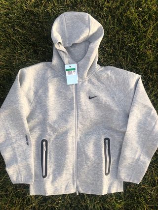 Conjunto Nike NOCTA Gris