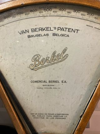 Báscula antigua Berkel Patent Bruselas
