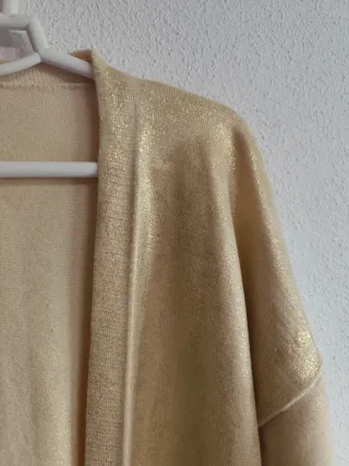 Chaqueta de chica talla 42-44.