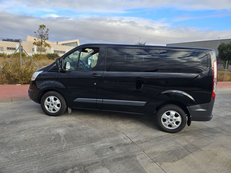 Ford Transit Custom 2017 2.0ecobluee - foto 1