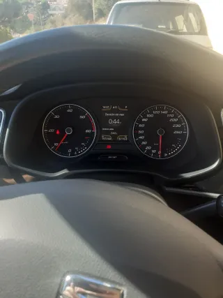 SEAT  ST XCELL 2.0 TDI150 DSG  2015