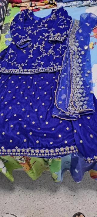 Vestido de fiesta azul para Eid