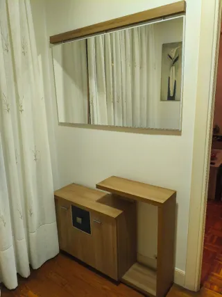 Mueble de entrada madera y cristal