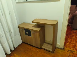 Mueble de entrada madera y cristal