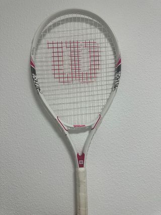 Raqueta de Tenis Wilson Blanca y Rosa