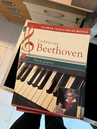3 Libros Piano: Mozart, Beethoven, Piezas Breves