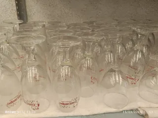 Jarras de cristal decoradas