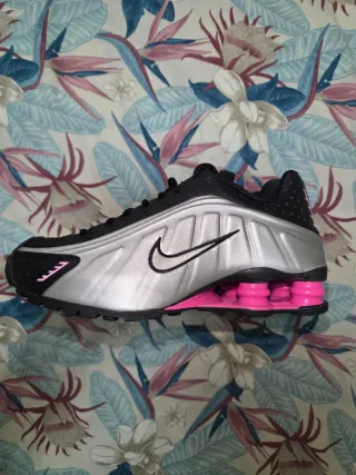 Nike Shox R4 Argento e Rosa Tg 38.5