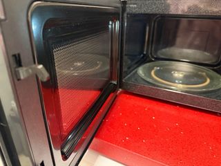 Microondas Hisense 23L sin grill