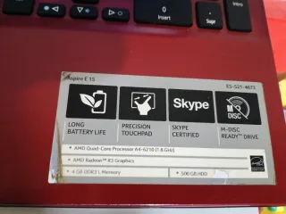 Ordenador portátil Acer marrón