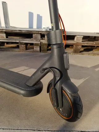 Patinete Eléctrico Xiaomi 4 Go