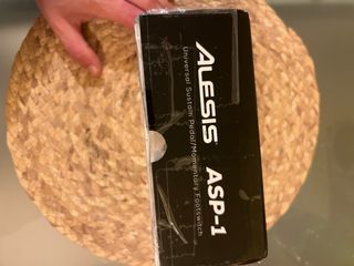 Pedal Sostenido Universal Alesis ASP-1