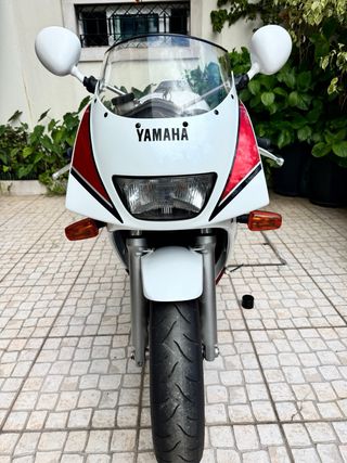 Yamaha FZR 400 RR 3TJ Nacional Original