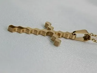 Cadena y Colgante Cruz Acero Inoxidable Dorado