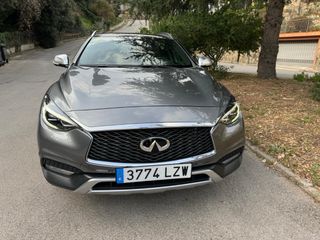 Infiniti QX30 2016