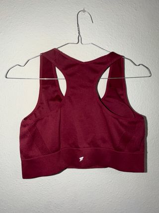 Lote 5 prendas: Adidas, Everlast, local