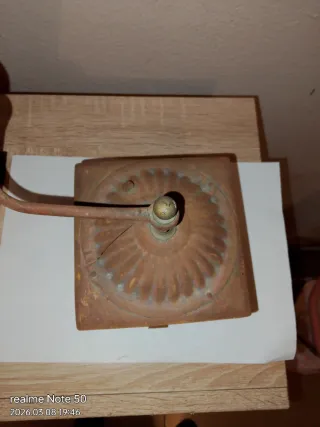 Molinillo de café antiguo