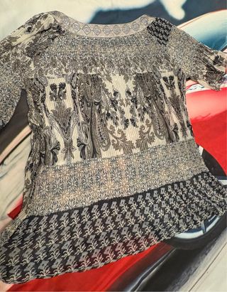 Blusa FOGLIE ROSSE plisada