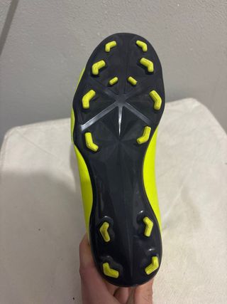 Botas de fútbol Nike Phantom Talla 38