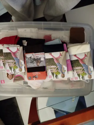 36 Medias niñas Isabel mora varios colores y talla