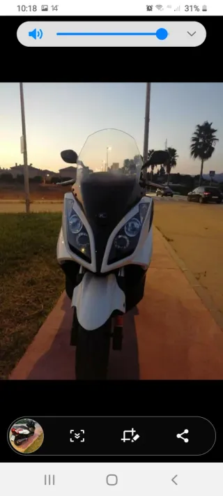 Kimco Superdink Maxi Scooter Automática 300 cc