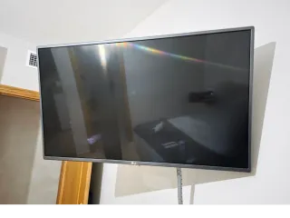 Televisión LG smart tv de 42 pulgadas