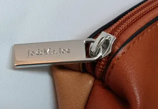 Neceser Jo & Mr. Joe