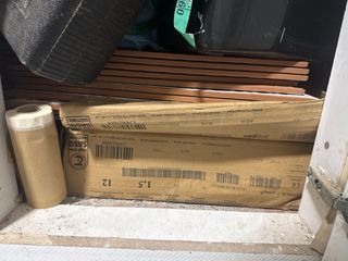 Baldosas azules + cortadora de azulejos