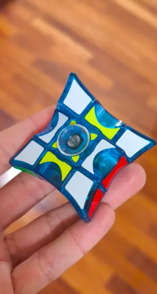 LOTE de 3 Cubos de RUBIK