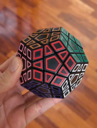 LOTE de 3 Cubos de RUBIK