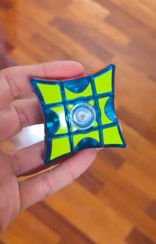 LOTE de 3 Cubos de RUBIK